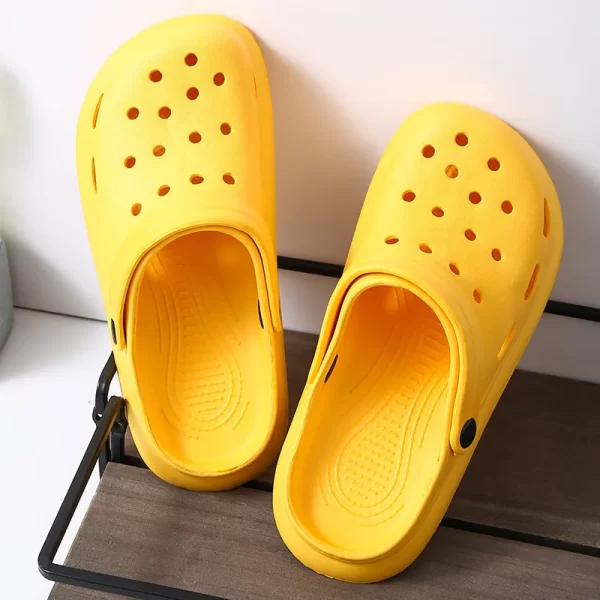 custom-crocs-shoes-for-women-eva-crocs-shoes-wholesale-in-7-colors-13