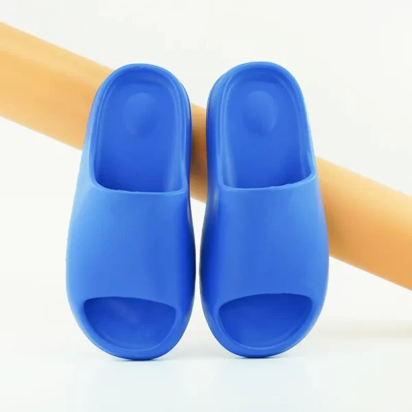 custom-branded-slippers-with-logo-fashion-yeezy-350-slipper-wholesale-1