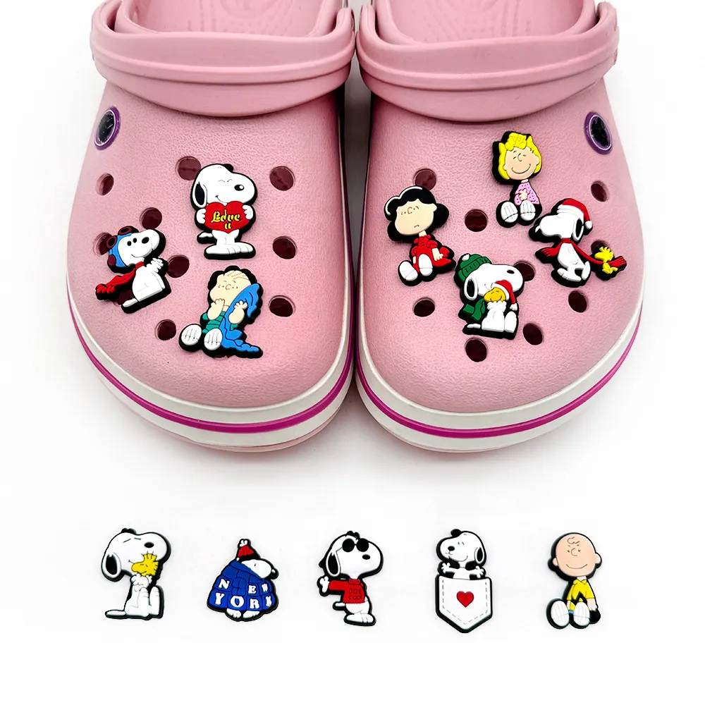 classic-bulk-croc-charms-snoopy-cartoon-shoe-charms-supply-3